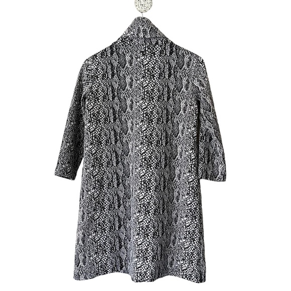 Tyler Boe Kim Snakeskin Jacquard Shift Dress Black White Cowl Neck Size Small - Picture 6 of 7